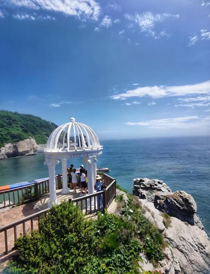 探秘大连自由行：享受海岛风情与自然美景
